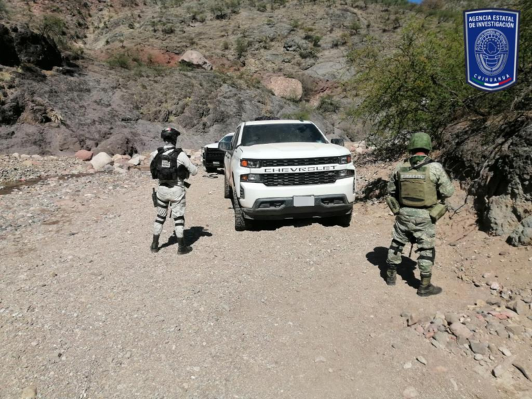 Asegura operativo en la sierra 2 vehículos con reporte de robo