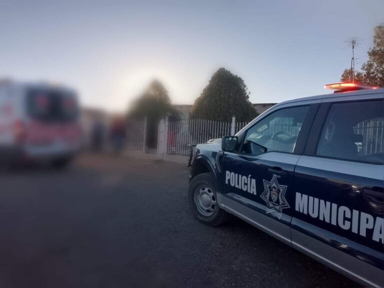 Descubren a hombre sin vida en su casa en el Ejido Barraganes.