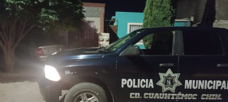 «amigas» le roban a hombre 30 mil pesos que guardaba debajo de un sillón.