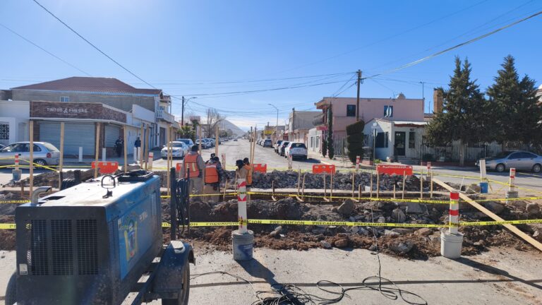 Reparan dren pluvial de la Ojinaga, desde la 3a hasta la 10a