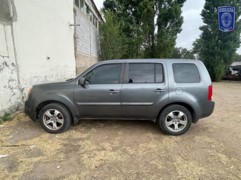 Aseguran dos vehículos: una Captiva con reporte de robo en Guachochi y una Pilot con placas sobrepuestas